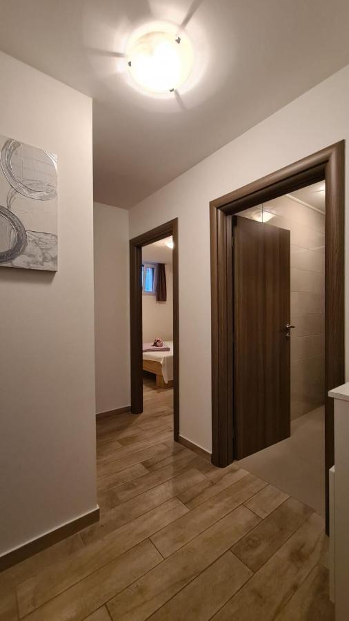 Kaštela Apartments Pavlinovic מראה חיצוני תמונה